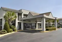 Photograph of Days Inn,