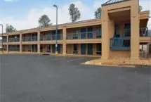 Photograph of Travelodge, Attalla