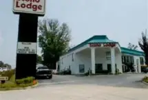Photograph of Econo Lodge, Auburn