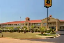 Photograph of Super 8, Prattville