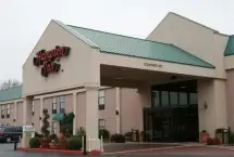 Photograph of Hampton Inn, Russellville