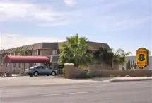 Photograph of Super 8, Mesa