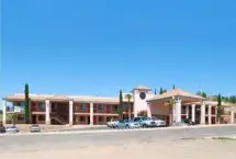 Photograph of Quality Inn, Globe