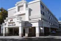 Photograph of Holiday Inn Express, Sacramento