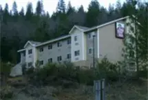 Photograph of Oak Tree Inn Dunsmuir,