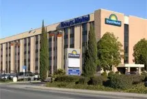Photograph of Days Inn,