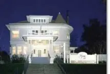 Photograph of Vizcaya, Sacramento