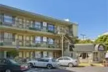 Photograph of Days Inn,