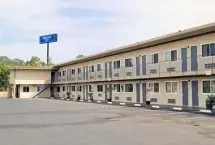Photograph of Rodeway Inn, Fresno