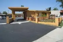 Photograph of Harbor Inn And Suites, La Habra