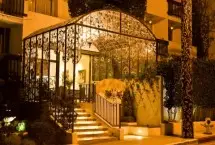 Photograph of Petit Ermitage, West Hollywood