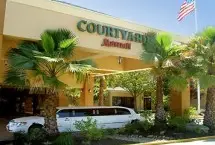 Photograph of Holiday Inn Select, Fairfield