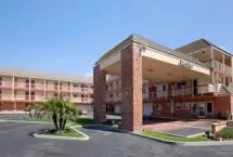 Photograph of Days Inn, 