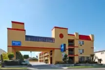 Photograph of Rodeway Inn, Gardena