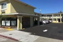 Photograph of Travelodge, Vallejo