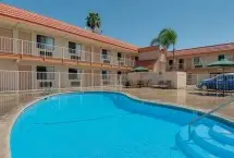 Photograph of Vagabond Inn - Bakersfield (No, Bakersfield
