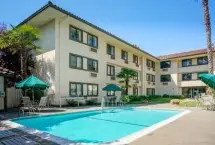 Photograph of Rodeway Inn,