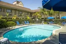 Photograph of The Key Inn And Suites, Tustin