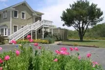 Photograph of Burton Inn, Cambria