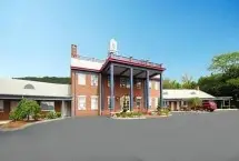 Photograph of New Haven Inn, New Haven