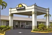 Photograph of Days Inn,