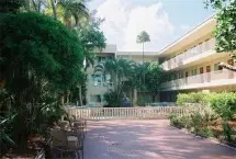 Photograph of The Beach Plaza Hotel, Fort Lauderdale