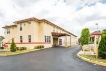 Photograph of Baymont Inn & Suites, Florida City