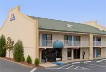 Photograph of Days Inn,