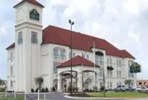 Photograph of La Quinta Inn & Suites, Warner Robins