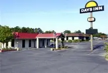 Photograph of Days Inn, Lyons