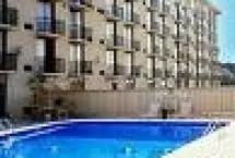Photograph of Wellesley Inn & Suites East Point, 