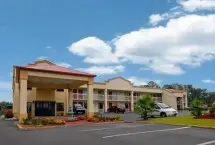Photograph of Quality Inn North,