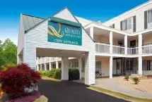 Photograph of Knights Inn, 