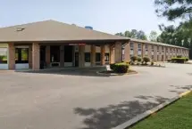 Photograph of Baymont Inn and Suites Stockbridge,