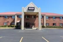 Photograph of Lamar Inn And Suites, Barnesville