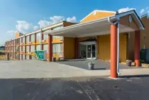 Photograph of Quality Inn East Point, 