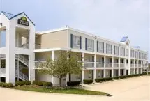 Photograph of Days Inn, Normal