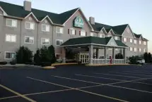 Photograph of LQ Inn Bolingbrook, Bolingbrook