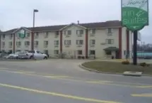 Photograph of Quincy Inn And Suites, Quincy