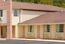 Photograph of Huntington Inn, Huntington