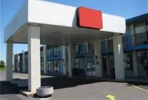 Photograph of Red Carpet Inn, Franklin