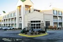 Photograph of Americas Best Value Inn, Overland Park