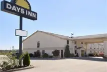Photograph of Knights Inn, Lexington