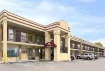 Photograph of Days Inn,