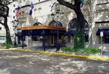 Photograph of The Pontchartrain, New Orleans