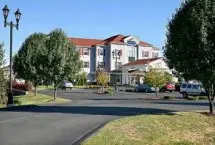 Photograph of Holiday Inn, Hadley