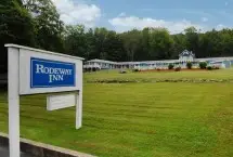 Photograph of Rodeway Inn, Lee