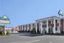 Photograph of Days Inn, Boston