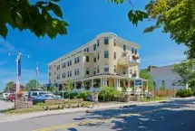 Photograph of The Colonial Inn, Ogunquit