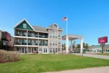 Photograph of Comfort Suites, Mackinaw City
